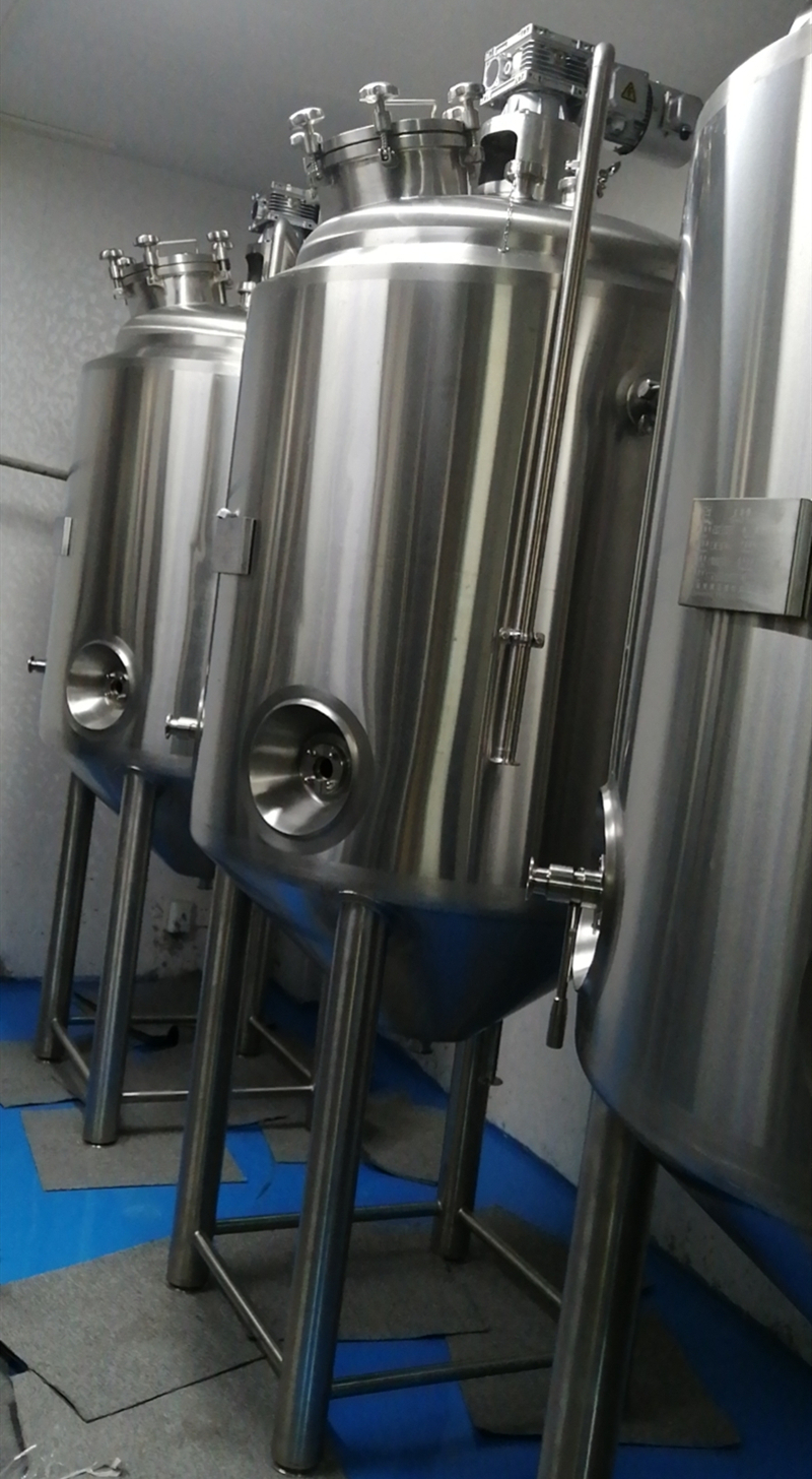 Structure and principle of beer brewing brewhouse rice tun ZXF
